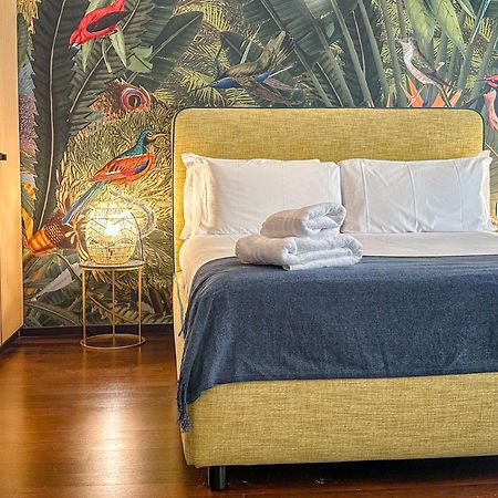 Fontana Suites - 15 Min Dal Duomo Milánó Kültér fotó