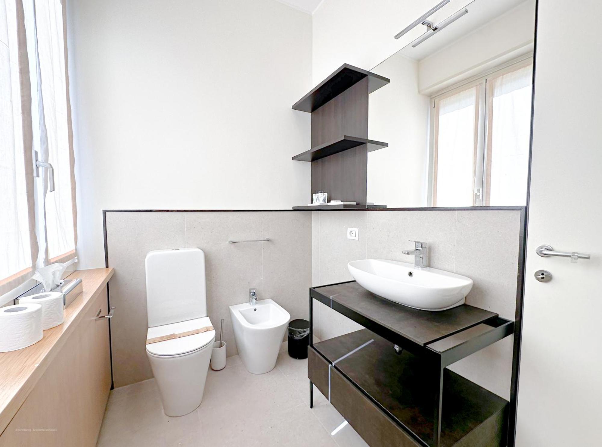 Fontana Suites - 15 Min Dal Duomo Milánó Kültér fotó